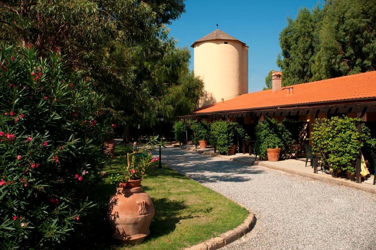 Agriturismo Le Pescine Vada Exterior photo